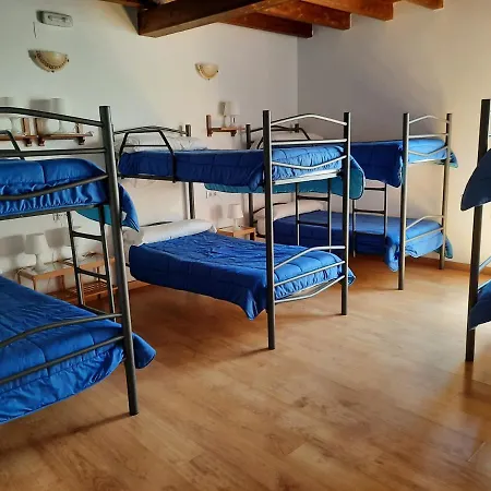 بيت شباب La Casa De Mi Abuela *